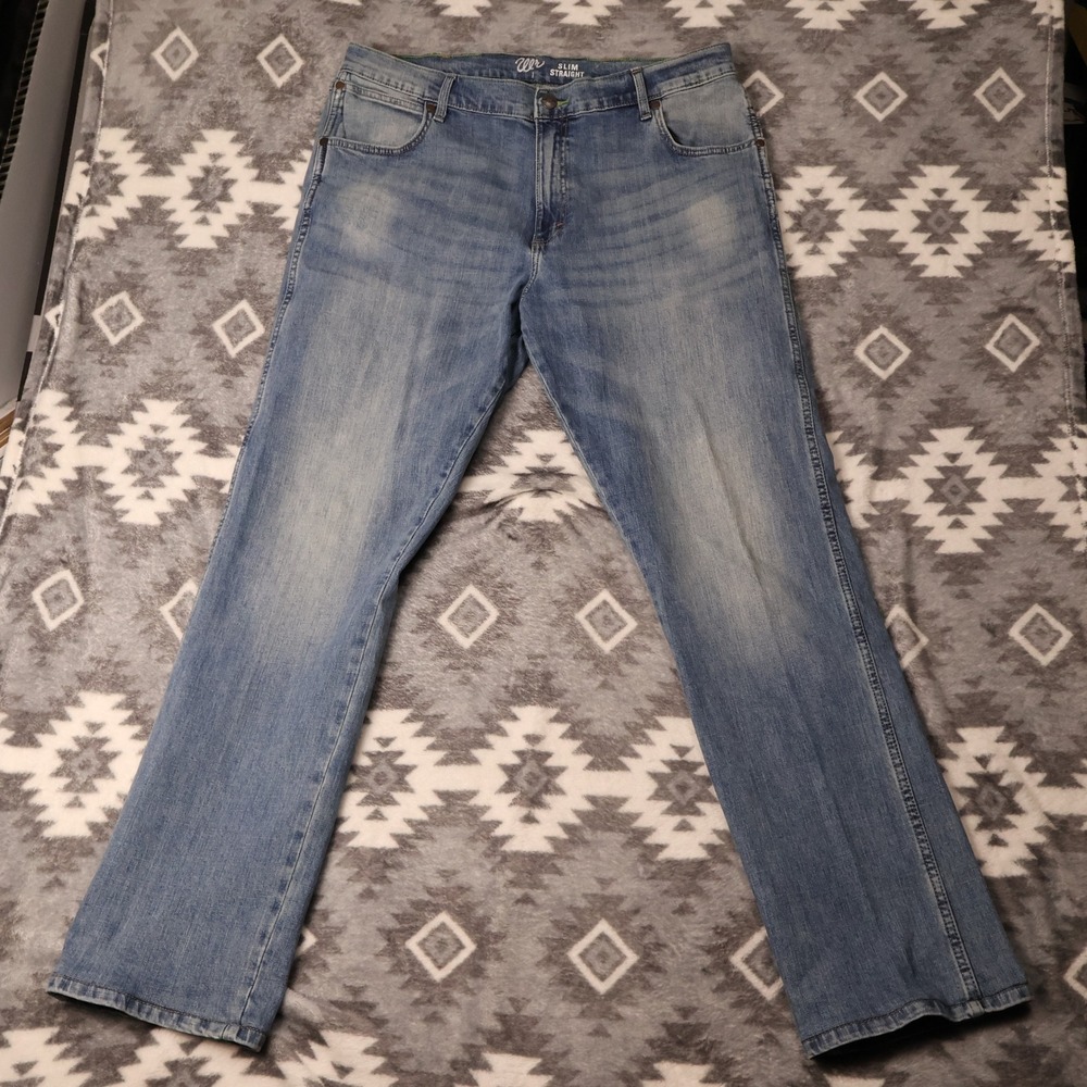 Wrangler Retro Slim Straight Jeans Mens 38x34 Light Wash *read description